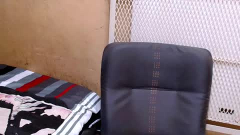 maturenesh online show from 06/15/26, 06:48