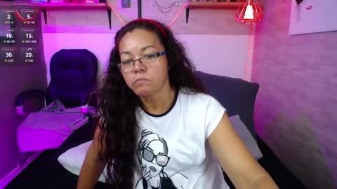 Snapshot of maturepure_ chatting on 09/21/25, 02:51 maturepure_ online show from 09/21/25, 02:51