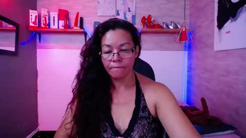 Snapshot of maturepure_ chatting on 11/15/25, 11:21 maturepure_ online show from 11/15/25, 11:21