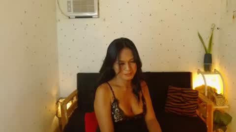 Snapshot of maturity_mommy_intown chatting on 09/22/25, 08:33 maturity_mommy_intown online show from 09/22/25, 08:33