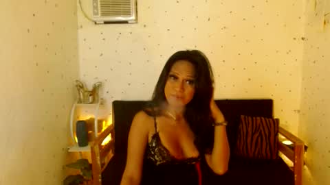 Snapshot of maturity_mommy_intown chatting on 09/27/25, 06:46 maturity_mommy_intown online show from 09/27/25, 06:46