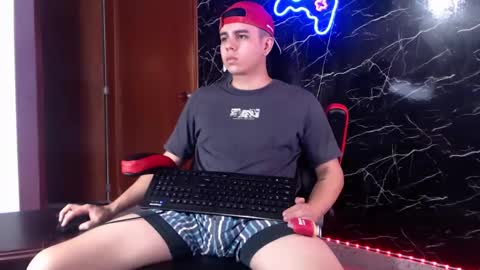 Matias online show from 01/09/25, 01:35