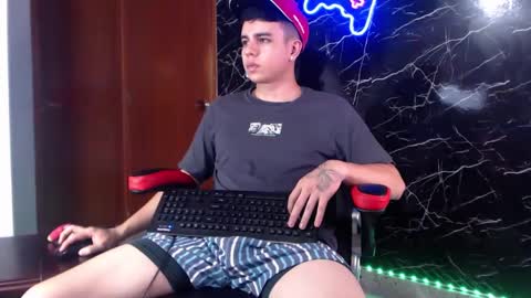 Matias online show from 01/09/25, 04:39