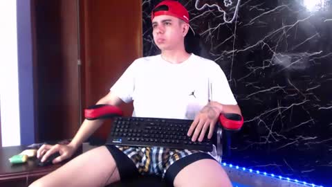 Matias online show from 01/10/25, 10:50