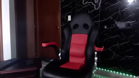 Matias online show from 01/22/25, 10:07