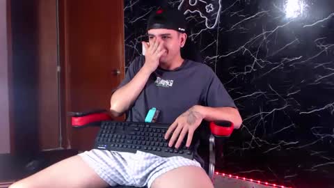 Matias online show from 02/05/25, 09:46