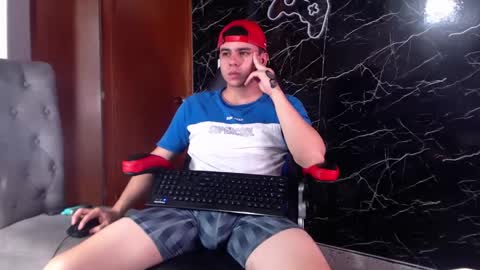 Matias online show from 03/03/25, 04:14