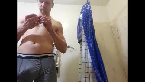 Snapshot of matzs3rvices chatting on 02/25/26, 04:05 matzs3rvices online show from 02/25/26, 04:05