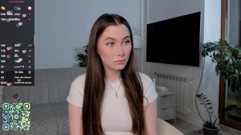 Lucy online show from 09/26/25, 03:05