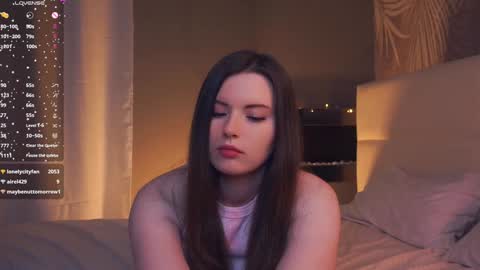 Lily online show from 01/16/25, 10:44