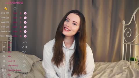 Lily online show from 02/07/25, 04:14