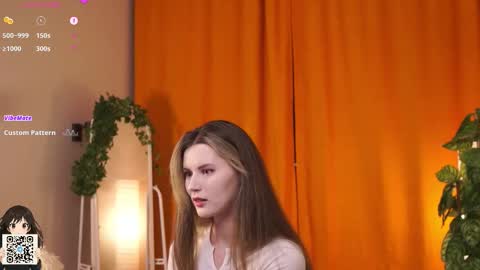 Snapshot of maudhaskell chatting on 11/26/25, 04:19 Lily online show from 11/26/25, 04:19