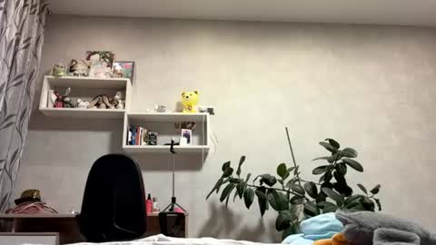 Lina online show from 06/29/26, 10:15