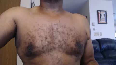 Snapshot of mauricewilson86 chatting on 10/28/25, 03:47 mauricewilson86 online show from 10/28/25, 03:47