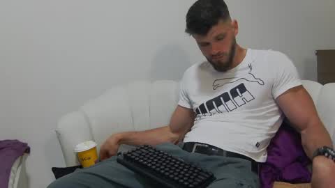mauro_real_man online show from 05/18/26, 07:41