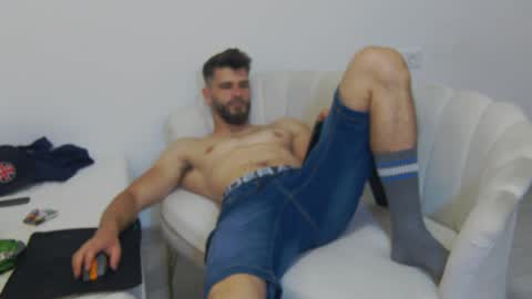 mauro_real_man online show from 06/06/26, 06:01