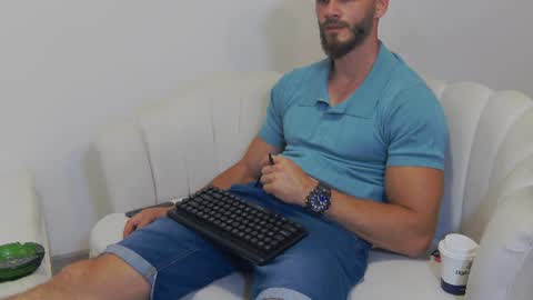 mauro_real_man online show from 06/18/26, 06:23