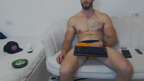 mauro_real_man online show from 06/23/26, 05:44