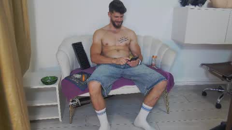 mauro_real_man online show from 06/28/26, 04:24