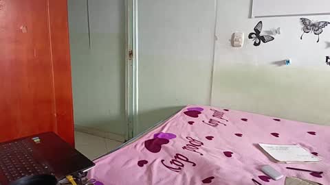 Snapshot of mauroluxandra chatting on 02/15/25, 03:28 mauroluxandra online show from 02/15/25, 03:28