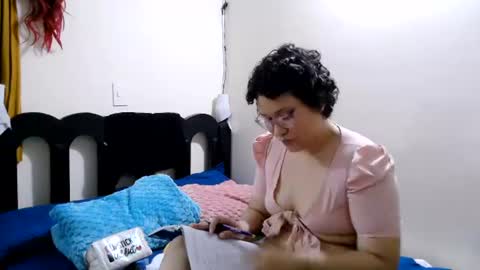 mauroluxandra online show from 06/16/26, 04:53