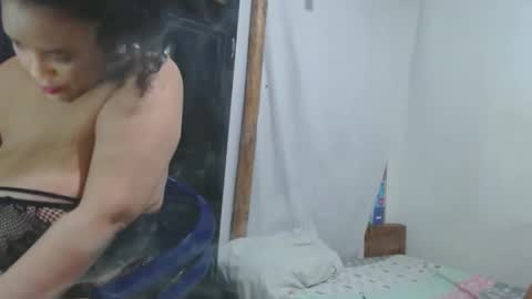 Snapshot of mauryandjonny chatting on 10/07/25, 03:14 mauryandjonny online show from 10/07/25, 03:14