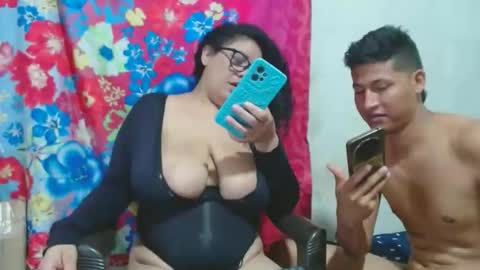 Snapshot of mauryandjonny chatting on 12/03/25, 09:46 mauryandjonny online show from 12/03/25, 09:46