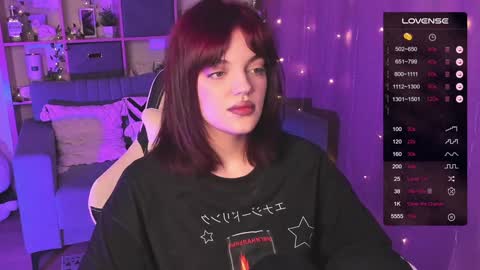 Snapshot of mavis_crystal chatting on 01/27/25, 12:43 Mavis online show from 01/27/25, 12:43