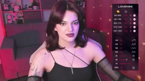 Snapshot of mavis_crystal chatting on 03/09/25, 10:52 Mavis online show from 03/09/25, 10:52