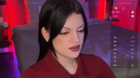 Snapshot of mavis_crystal chatting on 12/02/25, 08:59 Mavis online show from 12/02/25, 08:59