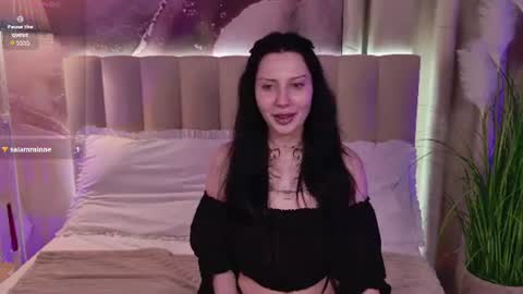 Snapshot of maviseden chatting on 06/09/26, 06:19 online show from 06/09/26, 06:19