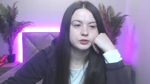 Snapshot of mavkacute chatting on 10/11/25, 06:17 MavkaCute online show from 10/11/25, 06:17