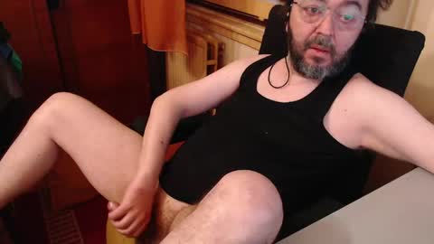 Max online show from 05/17/26, 06:00