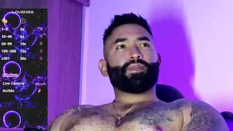 max__prada online show from 09/22/25, 01:51