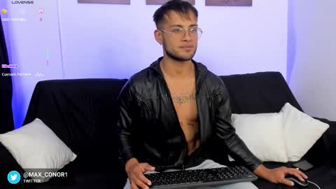 Max Conor online show from 12/19/25, 04:08