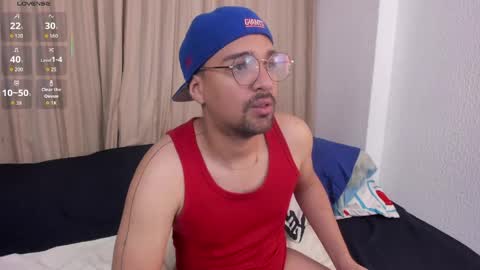 Snapshot of max_ed chatting on 05/29/26, 05:05 edward online show from 05/29/26, 05:05