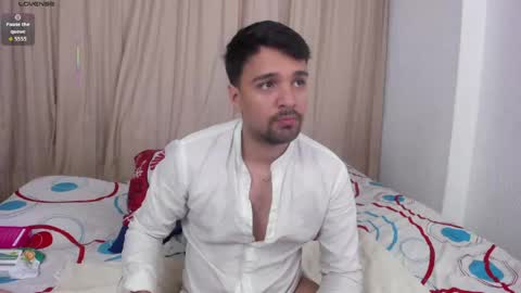 Snapshot of max_ed chatting on 05/31/26, 09:05 edward online show from 05/31/26, 09:05
