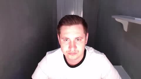 Snapshot of max_marlyn chatting on 06/10/26, 11:31 Max Marlyn online show from 06/10/26, 11:31