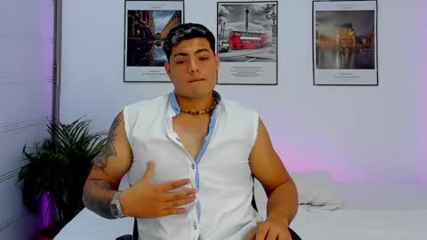 MAX MIULLER online show from 10/14/25, 01:50