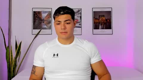 MAX MIULLER online show from 10/27/25, 12:42