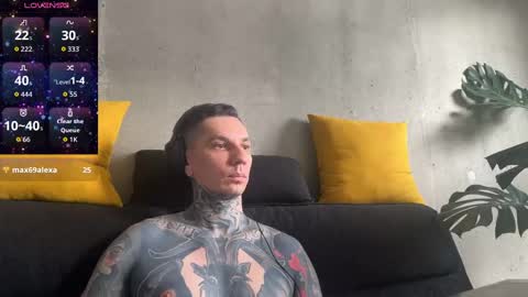    online show from 10/12/25, 05:28