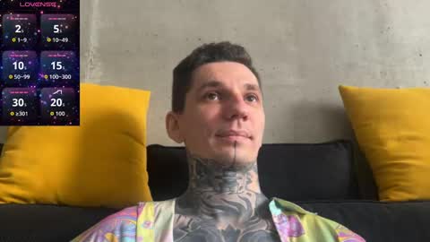    online show from 11/07/25, 06:46