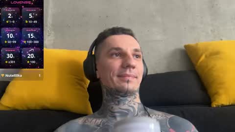    online show from 11/15/25, 07:05