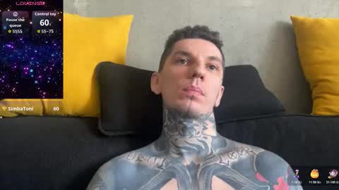    online show from 11/28/25, 06:49