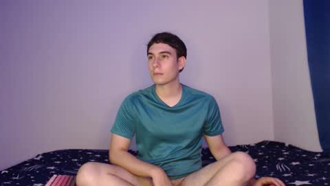 Snapshot of max_snow1616 chatting on 12/05/25, 06:26 max_snow1616 online show from 12/05/25, 06:26