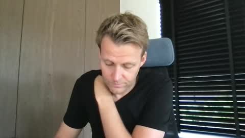 Max take off clothes online show from 09/11/25, 07:41