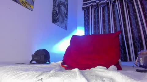 Max online show from 12/23/24, 02:39