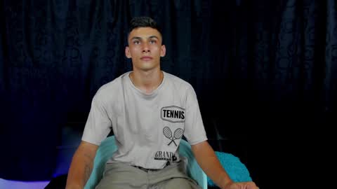 MAX     online show from 12/12/24, 07:52