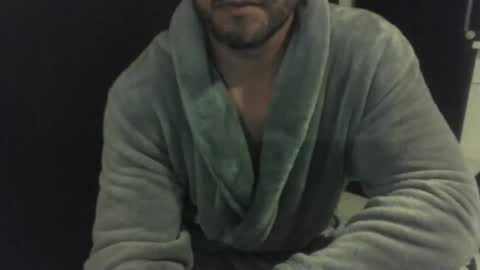 Snapshot of maxaktpas chatting on 10/14/25, 07:03 maxaktpas online show from 10/14/25, 07:03