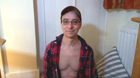 Max Davies online show from 12/03/24, 01:21